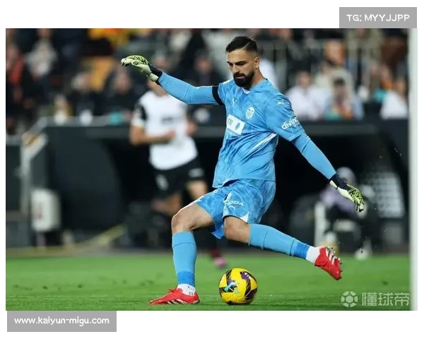 瓦伦西亚兜售门将马尔达什维利，利物浦询价陷入僵局